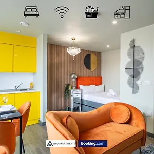 https://exquisite-central-suites-sheffield.yorkshirehotels.net