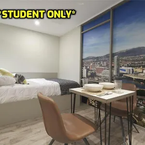 Zeni Apartment